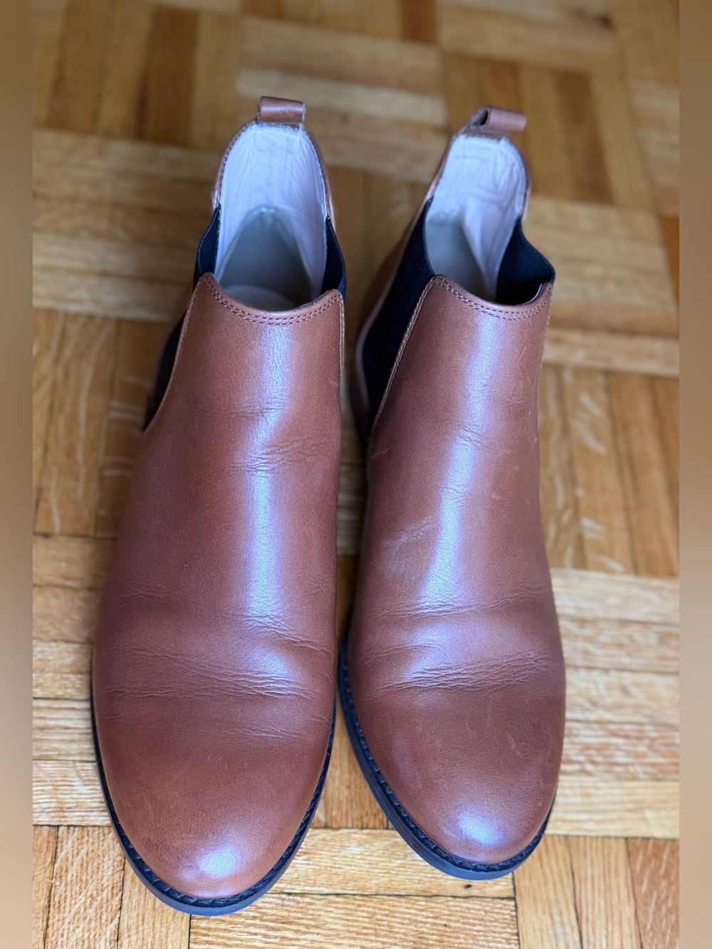 Clarks Netley Ella Tan Leather Chelsea Ankle Boots